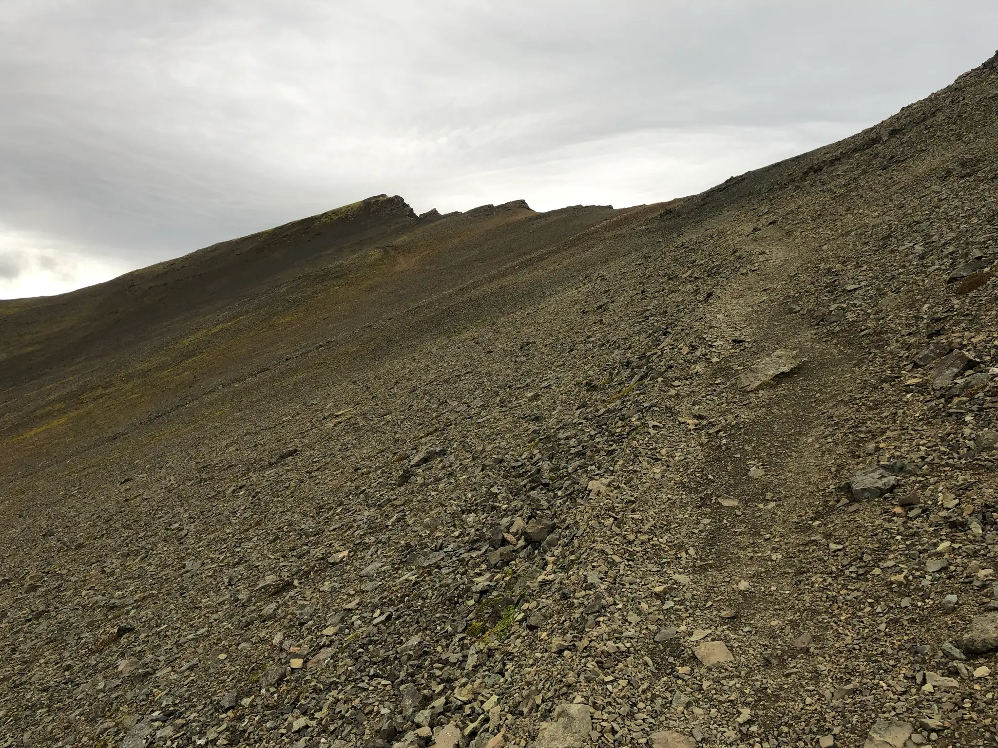 Trail follows the ridge line